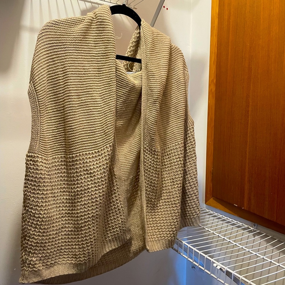 Cape style vest/sweater with hoodie. - Picture 1 of 1